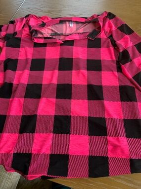 Women’s Pink and Black Buffalo Check Long-Sleeve Blouse